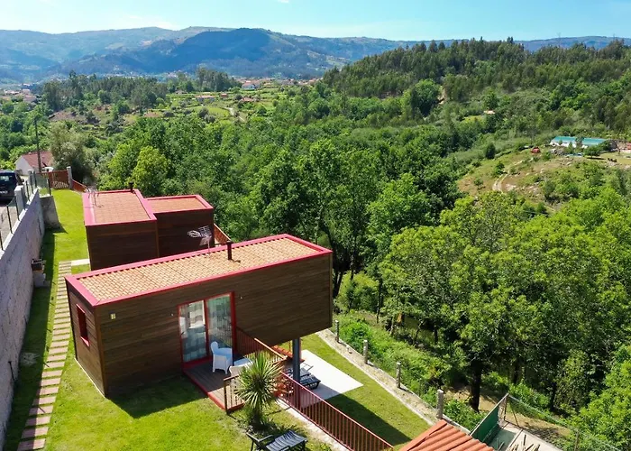 Casinhas Do Minho * Аркуш-ди-Валдевеш